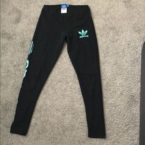 Adidas leggings